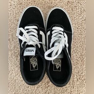 Vans Old Skool Black / White | Women’s Size 7